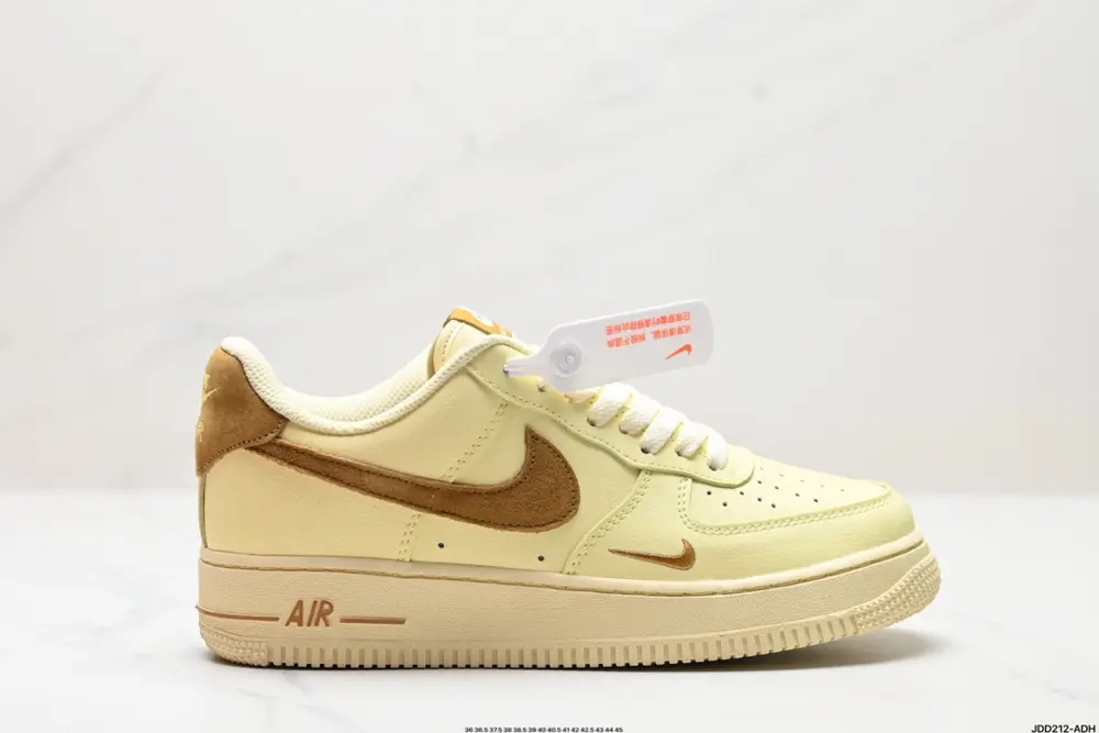 Nike AIR FORCE 1’07 low-top versatile casual sports sneakers. Soft and elastic cushioning RD6698-122