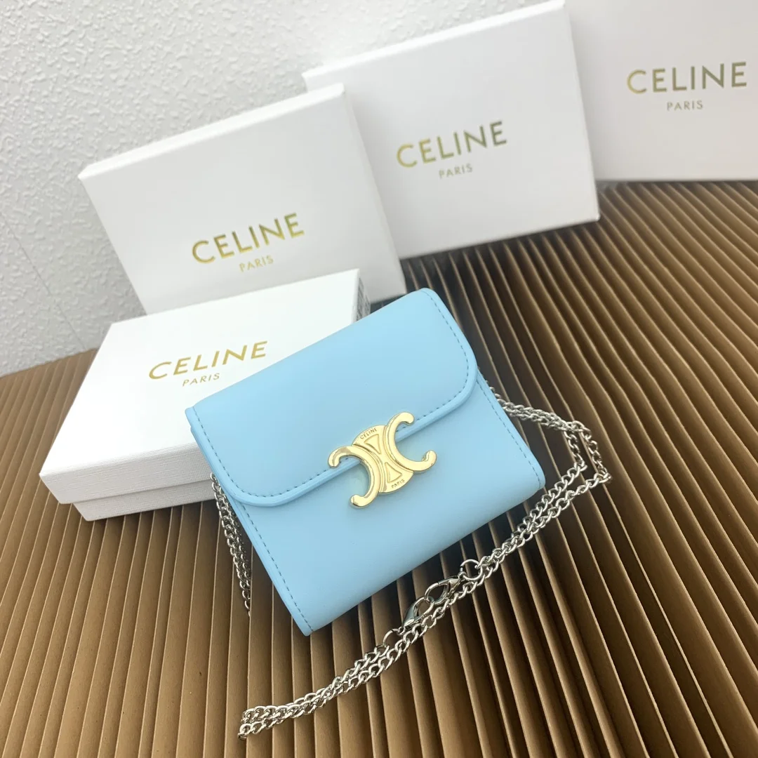 Celine Triomphe