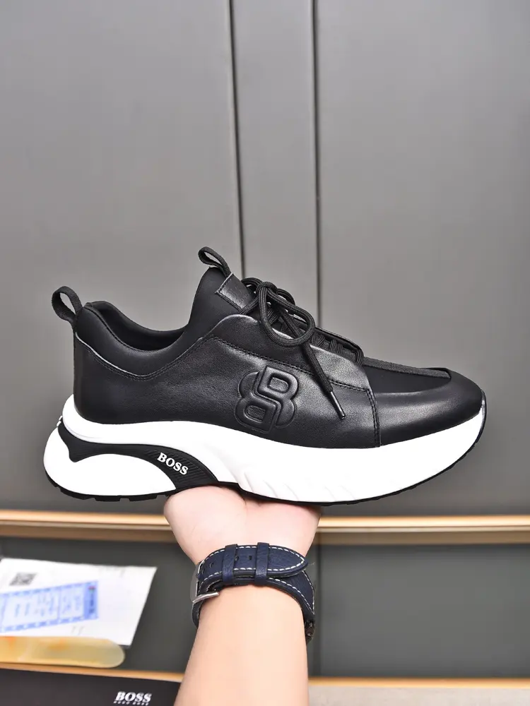 BOSS men’s casual sports shoes. The upper