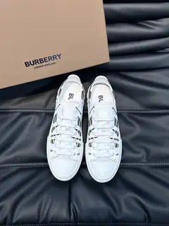 Burberry’s classic low-top sneaker for men