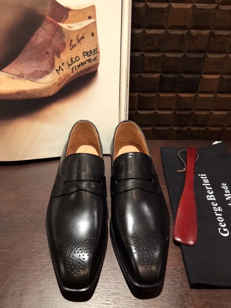 Berluti formal leather shoes. Imported Italian cowhide outsole. Wear with noble gentleman