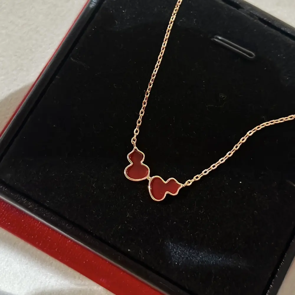 Qeelin Red Agate Double Gourd Necklace
