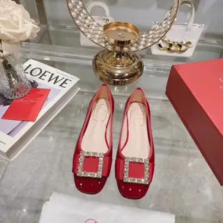Roger Vivier new diamond buckle small square heel shoes