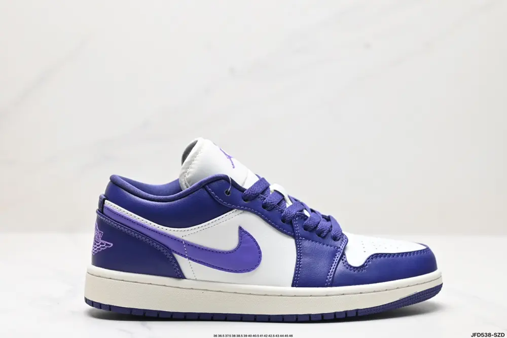 Nike Air Jordan 1 Low Sneakers DC0774-502