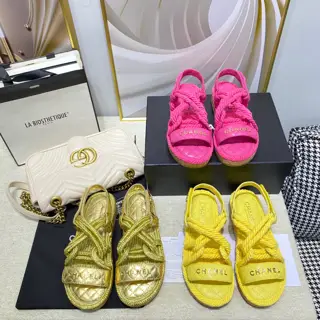 Chanel sandals are the best on the market. This is the first time I have seen shoes that