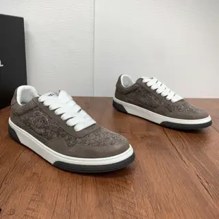 Chanel leather casual sneakers