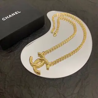 Chanel vintage double C necklace