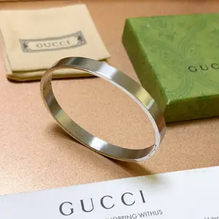 Gucci bracelets are handmade