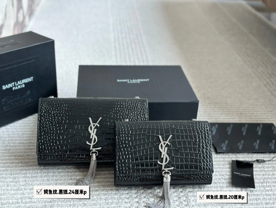 Yves Saint Laurent Bag