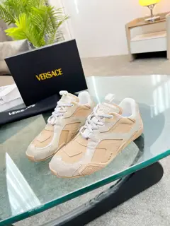 Versace SS25 ultra-lightweight shoes. They feel great on the feet and are suitable for both