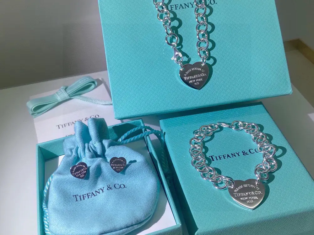 Tiffany earrings bracelets necklaces