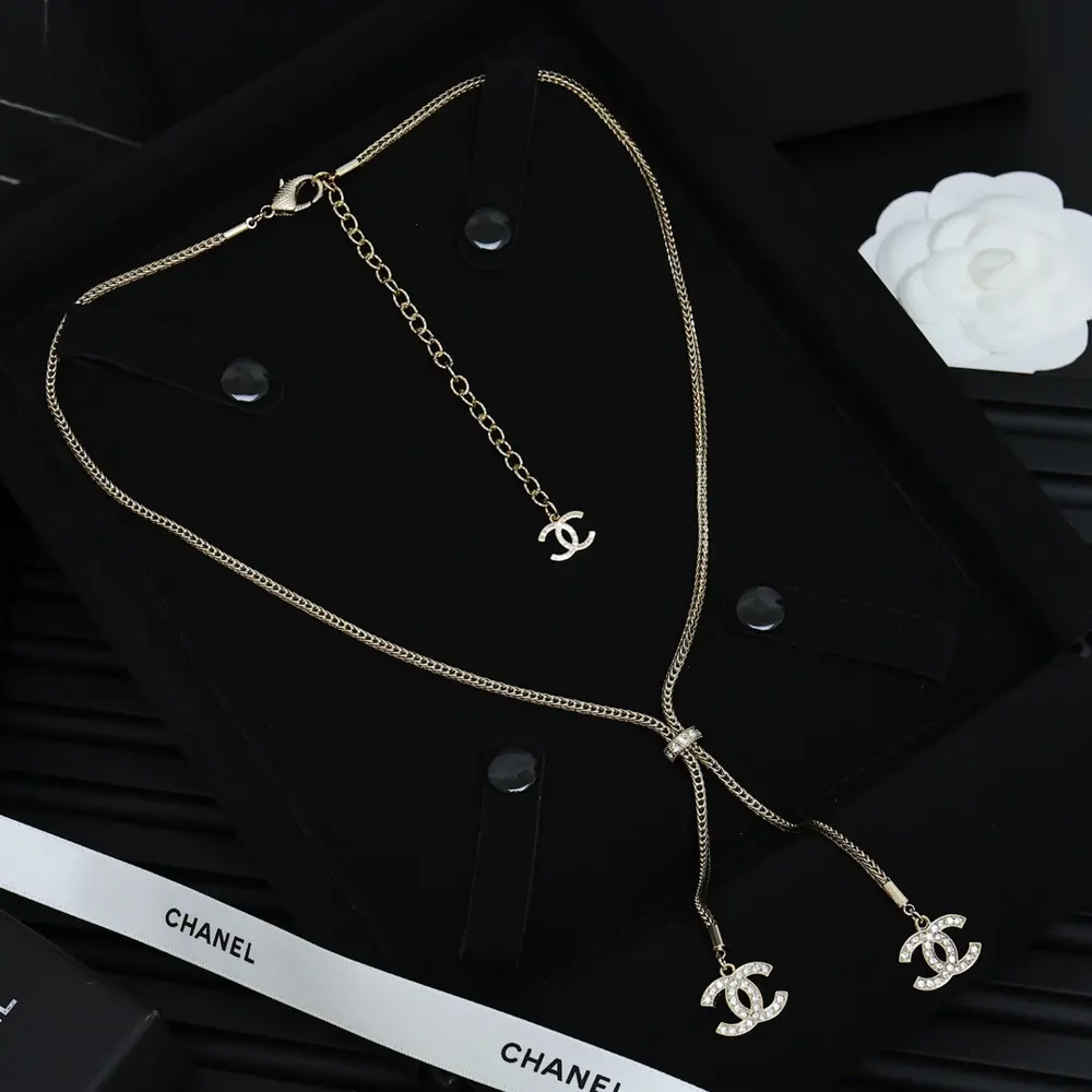 Chanel full diamond double c beautiful Chopard snake bone chain necklace