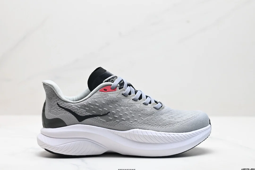 The HOKA brand comes from the Maori language of New Zealand. HOKA means earth 1147833