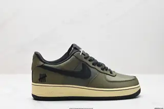 NIKE AIR FORCE 1’07 Sneakers DH3064-300