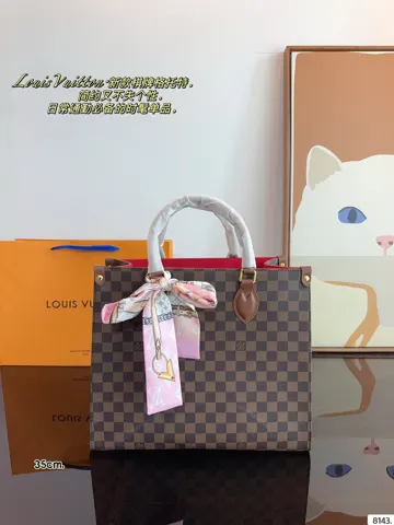 Louis Vuitton OnTheGo