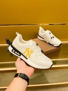 Gucci men’s shoes. The upper