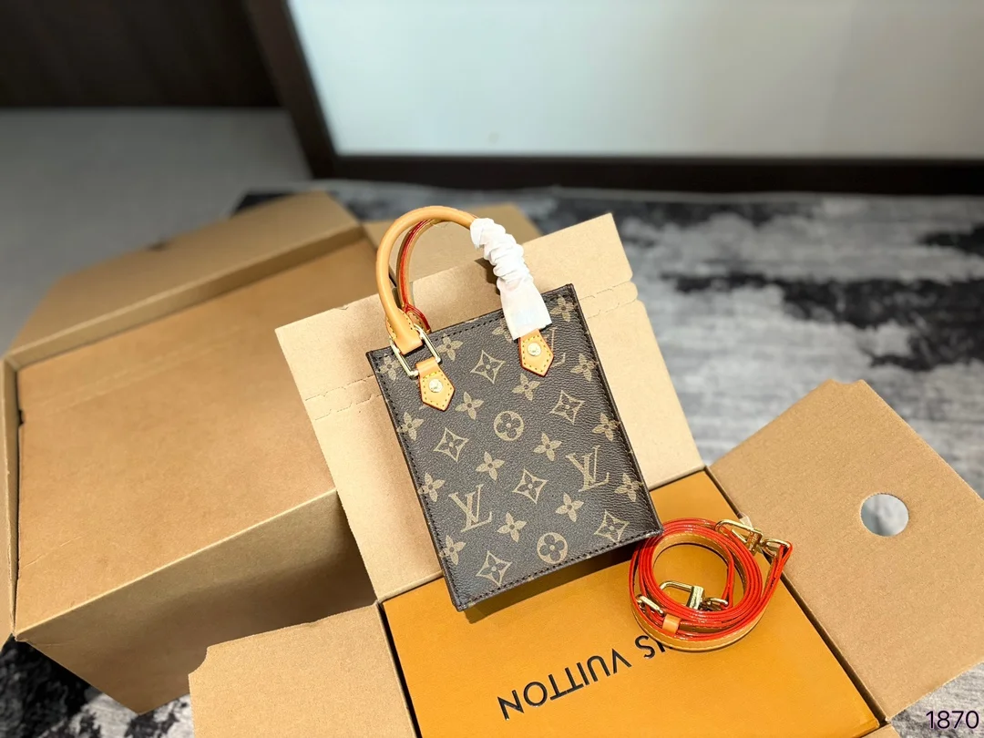 Louis Vuitton Bag