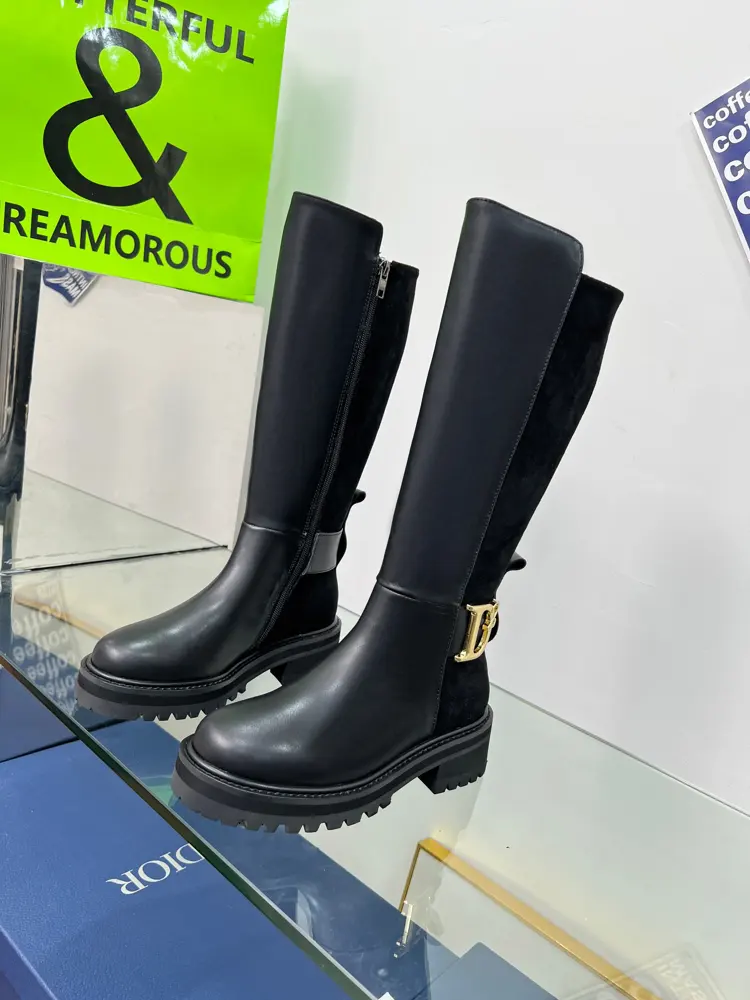 Dior D2 buckle knight boots