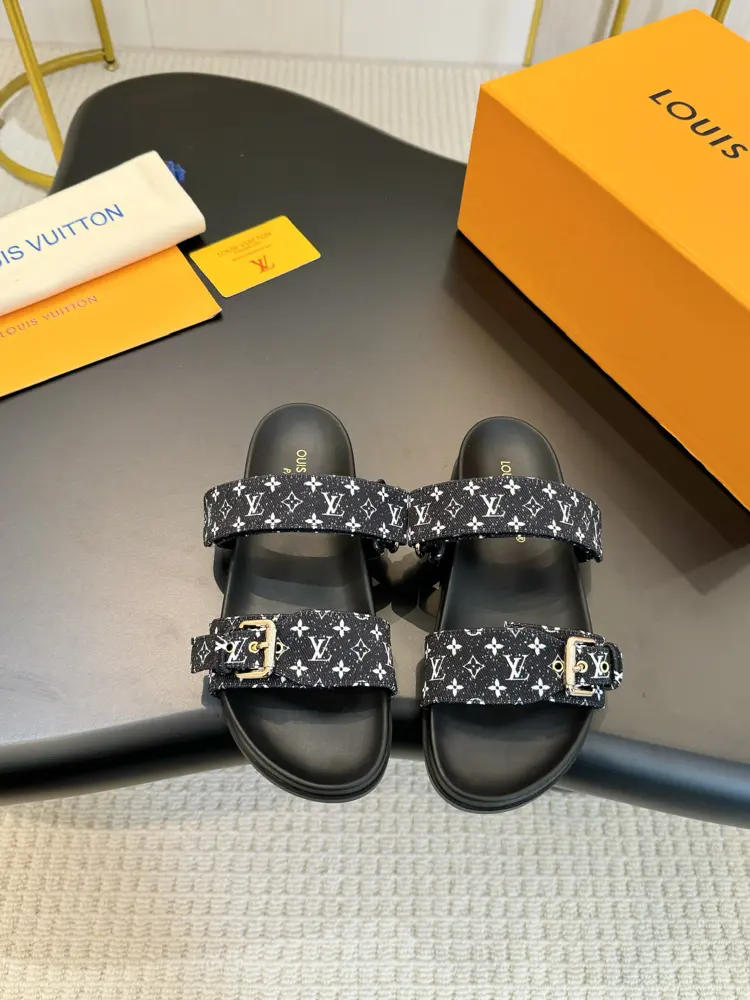 Louis Vuitton new summer slippers