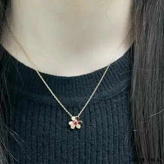 Van Cleef & Arpels Mini Pink Diamond Clover Necklace