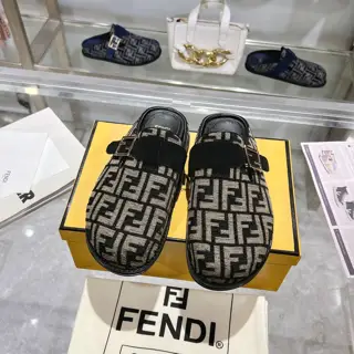 Fendi flat half-covered slippers