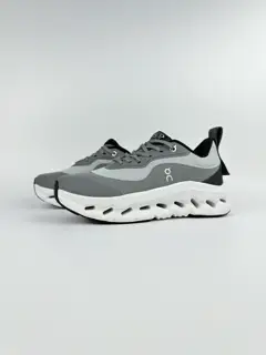 Loewe x on cioudtilt2.0 running shoes