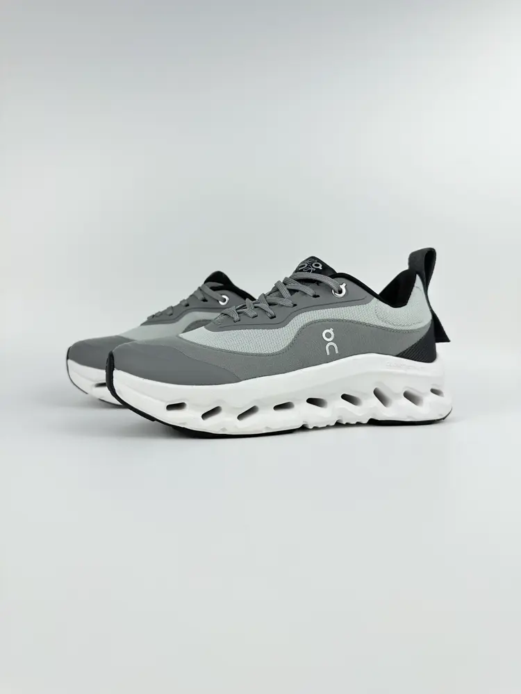 Loewe x on cioudtilt2.0 running shoes