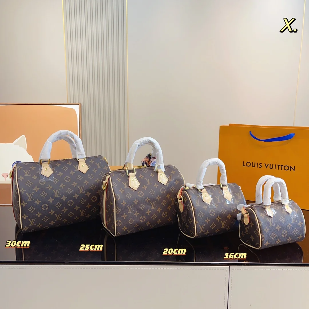 Louis Vuitton Speedy