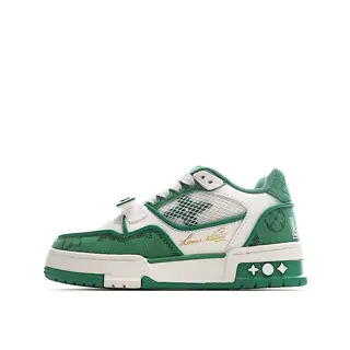 Louis Vuitton children’s fashion lace-up Velcro sneakers