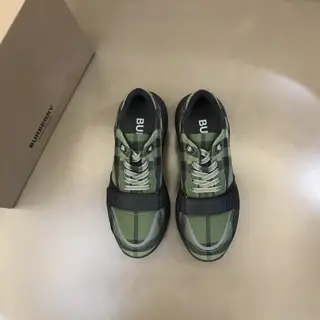 BURBERRY Men’s height-increasing sneakers
