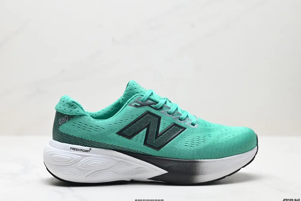 New Balance W880 series retro dad style casual sports jogging shoes The 880 series is New M880J015