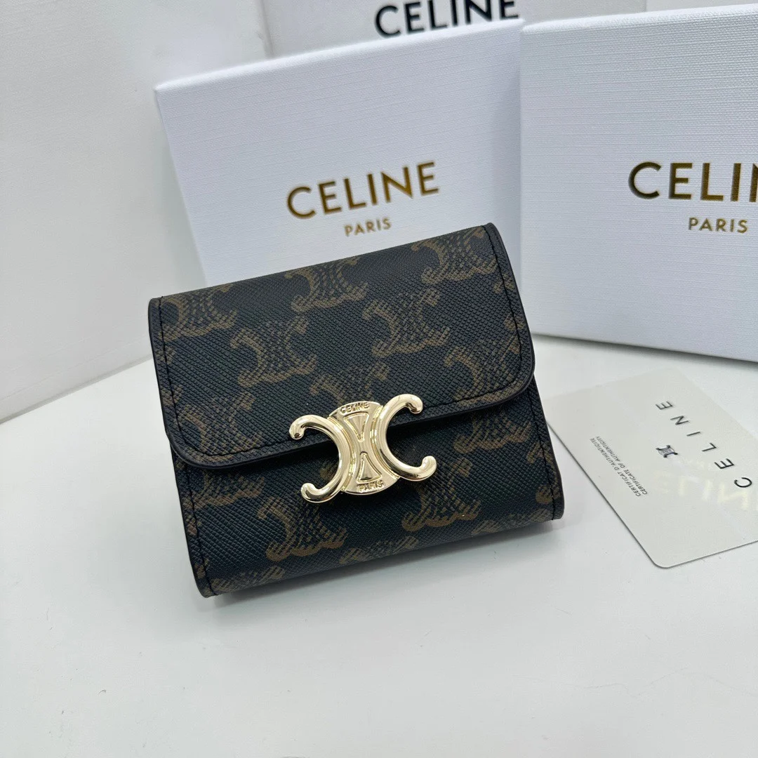 Celine Triomphe