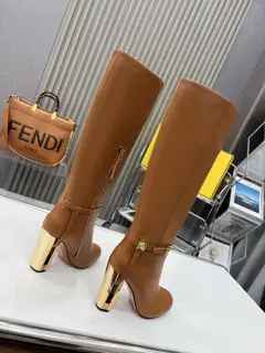 Women’s shoes