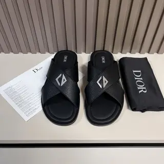 Dior Aqua sandals are elegant yet casual. The cross-strap design is reinterpreted in Dior
