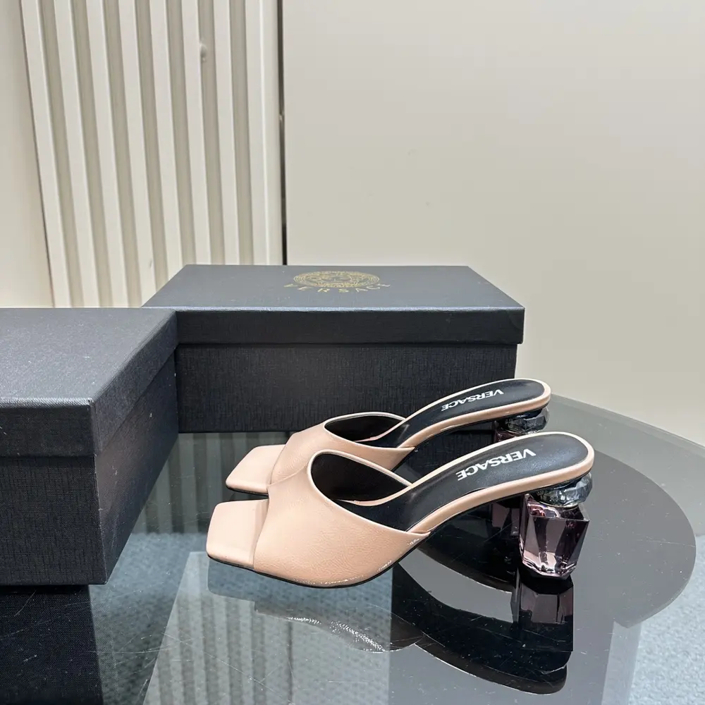 Versace Milan Fashion Show Transparent Perfume Crystal Chunky Heel High Heel Sandals