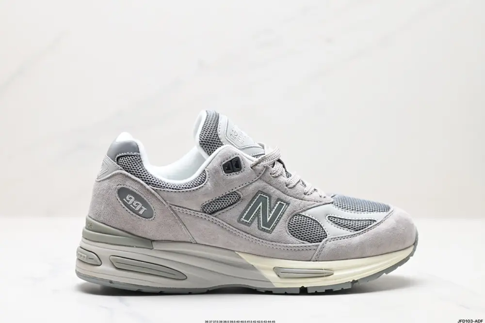 NB New Balance New Balance 991v2 Made in UK “Black” series British-made classic versatile U991NV2