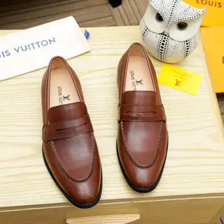 Louis Vuitton new men’s casual business leather shoes