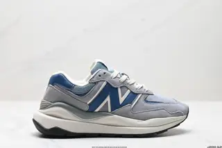 New Balance New Balance NB5740 Series Item No.: W5740LT1 Specially based on the classic 574