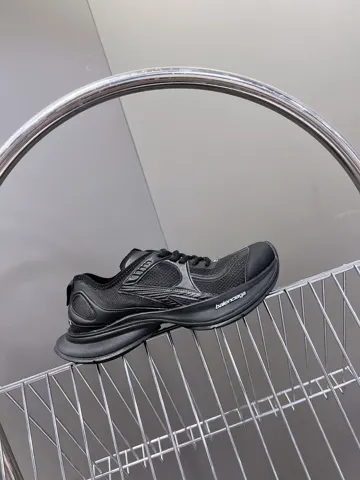 Balenciaga Circuit Series 12.5th Generation Couple Style Thick-soled Casual Sports Shoes
