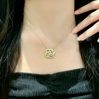 Chanel vintage necklace