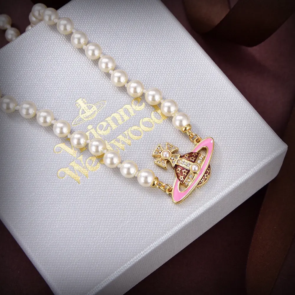 Vivienne Westwood Queen Saturn necklace