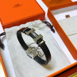 New Hermes bracelet braided bracelet thickened platinum version. High-end precision version