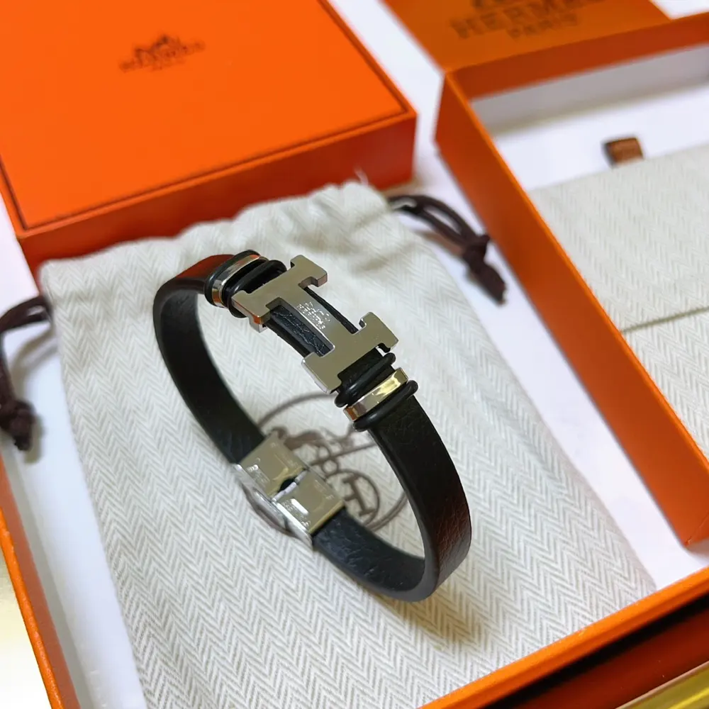 New Hermes bracelet braided bracelet thickened platinum version. High-end precision version