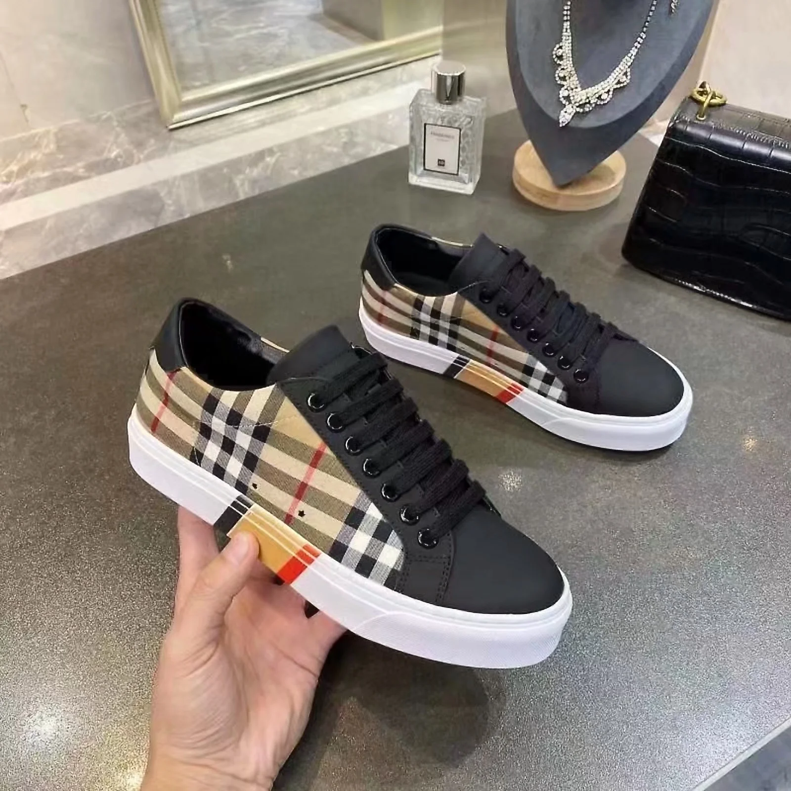 BURBERRY Retro plaid cotton sneakers