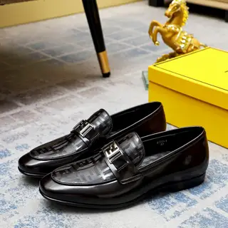 FENDI men’s formal leather shoes Classic series not to be missed The