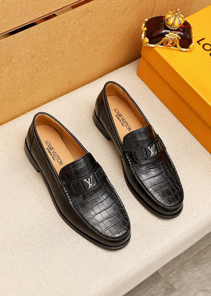 Louis Vuitton casual leather shoes