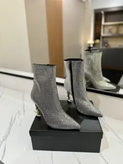 Yves Saint Laurent Heels