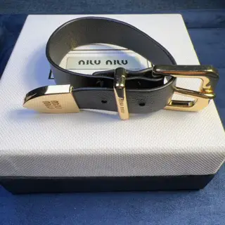 leather bracelet