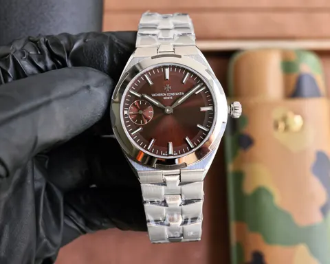 Vacheron Constantin Overseas 2300V