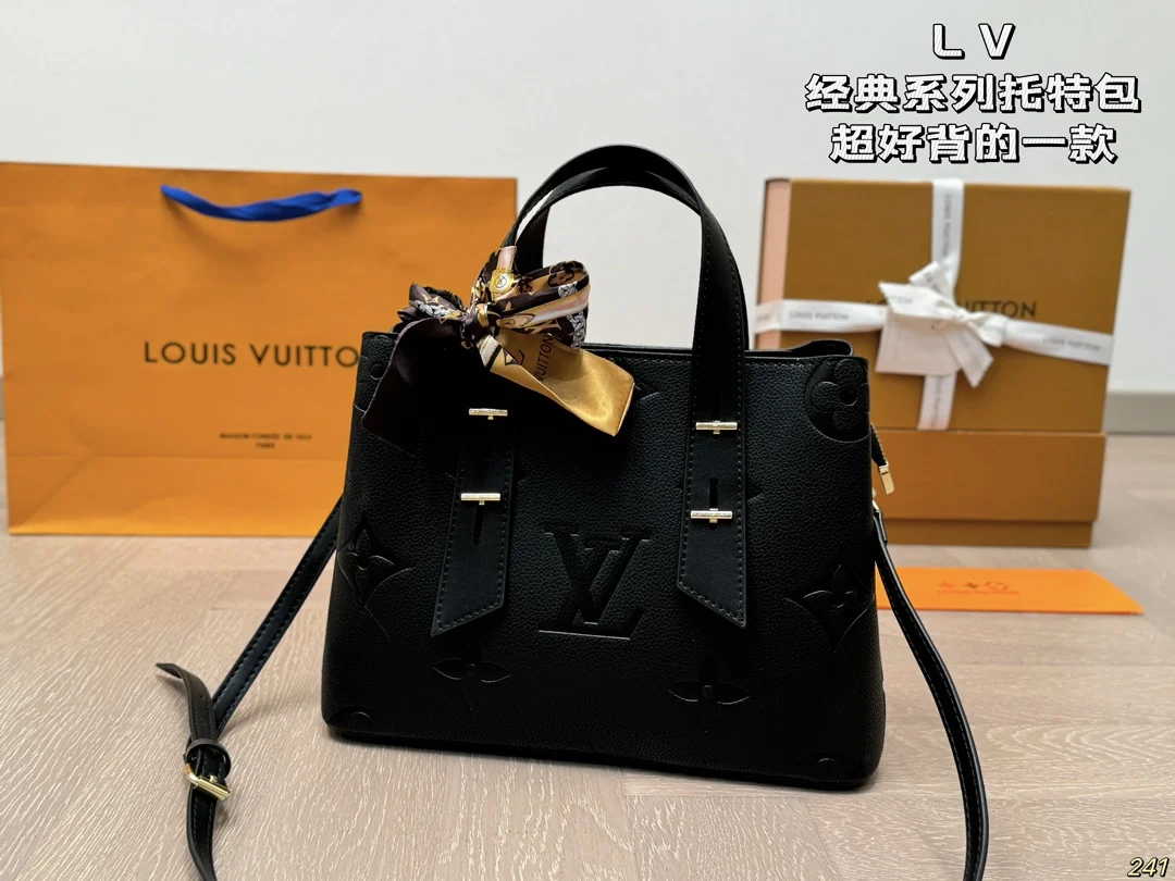 Louis Vuitton Tote
